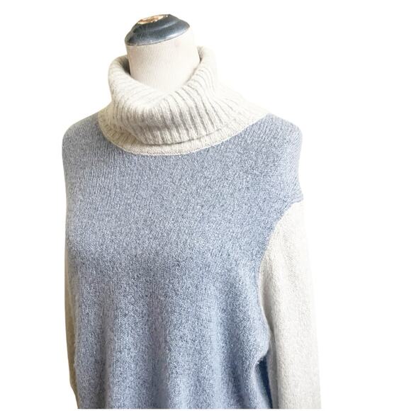C by Bloomingdale’s Women Cashmere Pullover Sweater Sz L Turtleneck Colorblock - Picture 4 of 9